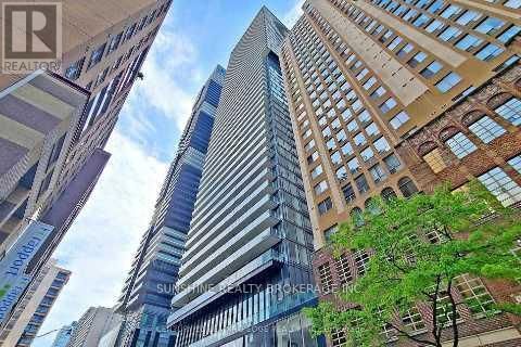 4604 - 15 GRENVILLE STREET Image 14