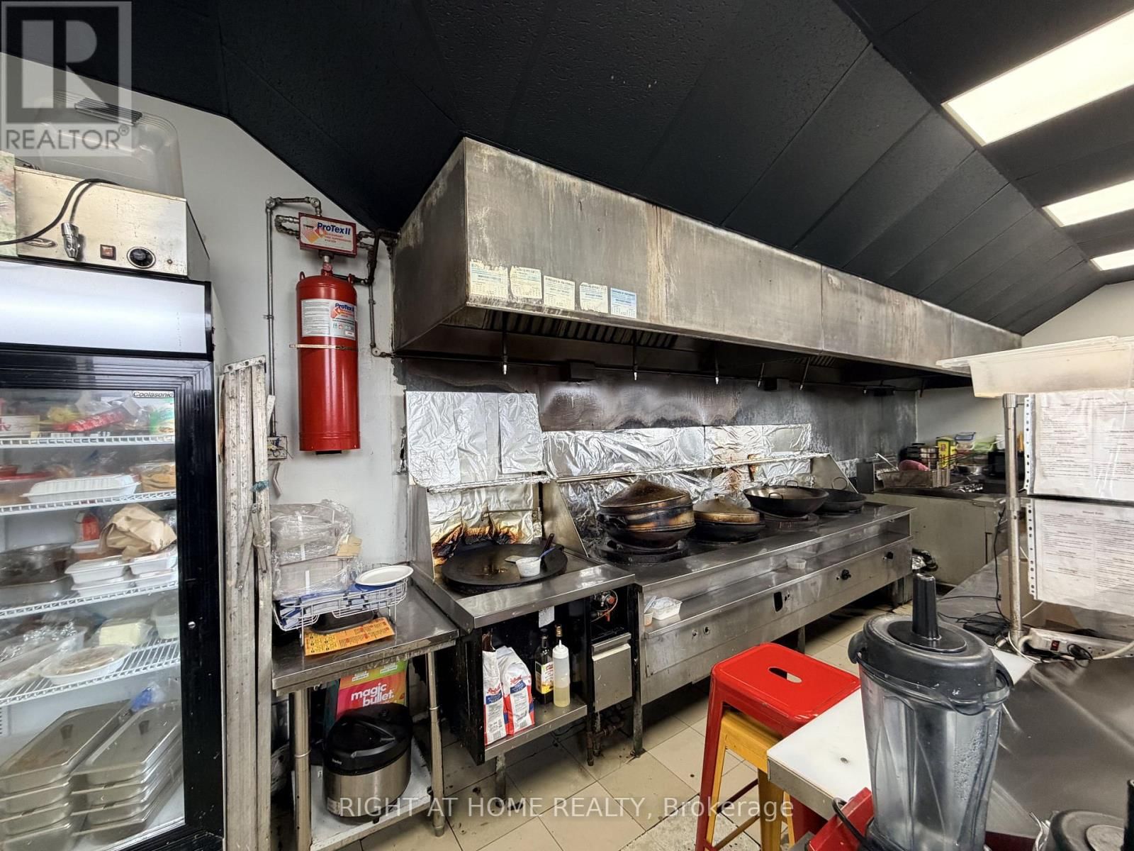 4B - 3040 DON MILLS ROAD Image 10