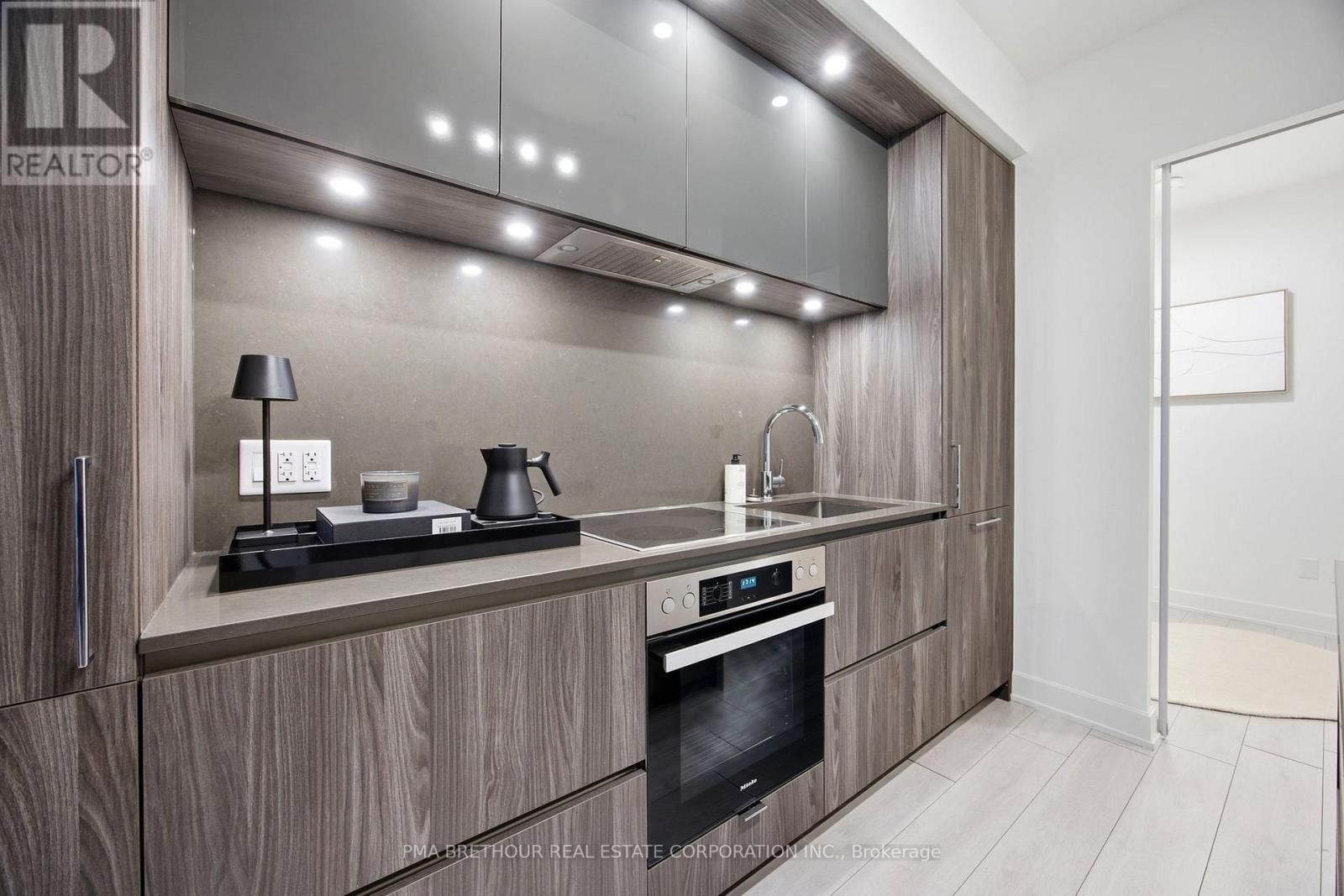 518 - 15 MERCER STREET Image 9