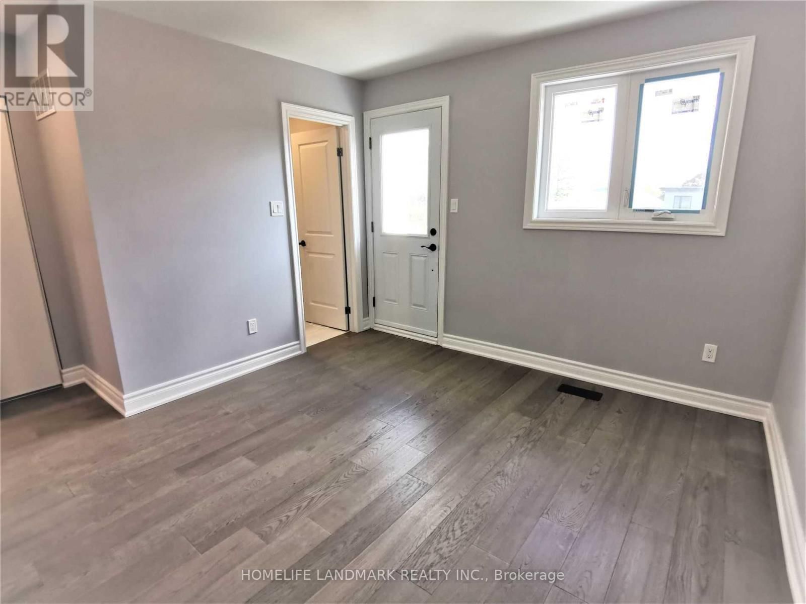 119 GLOUCESTER GROVE Image 16