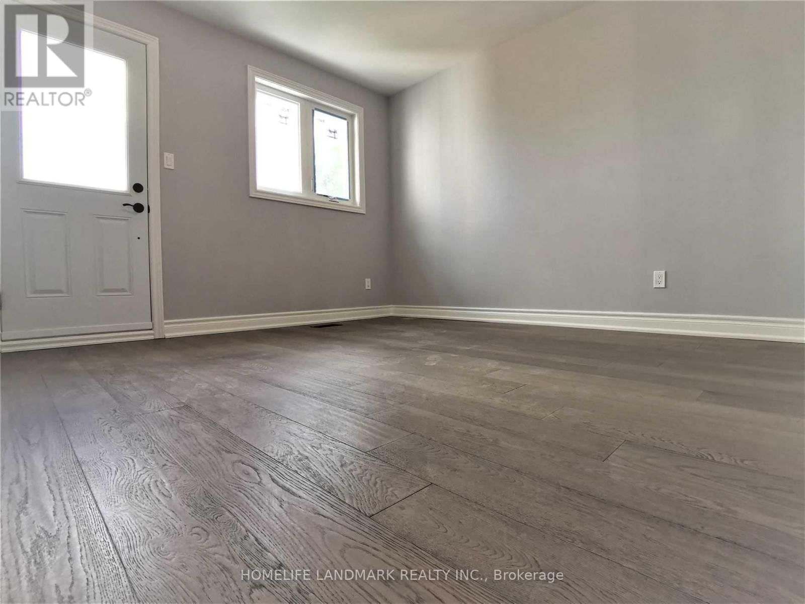 119 GLOUCESTER GROVE Image 17