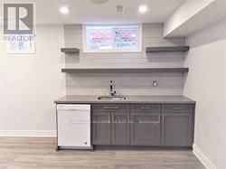 119 GLOUCESTER GROVE Image 30