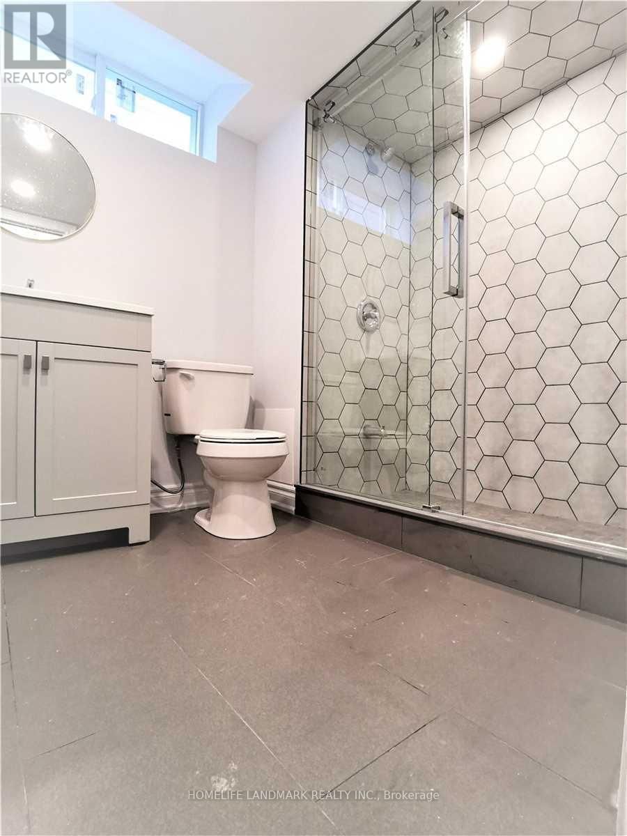 119 GLOUCESTER GROVE Image 33