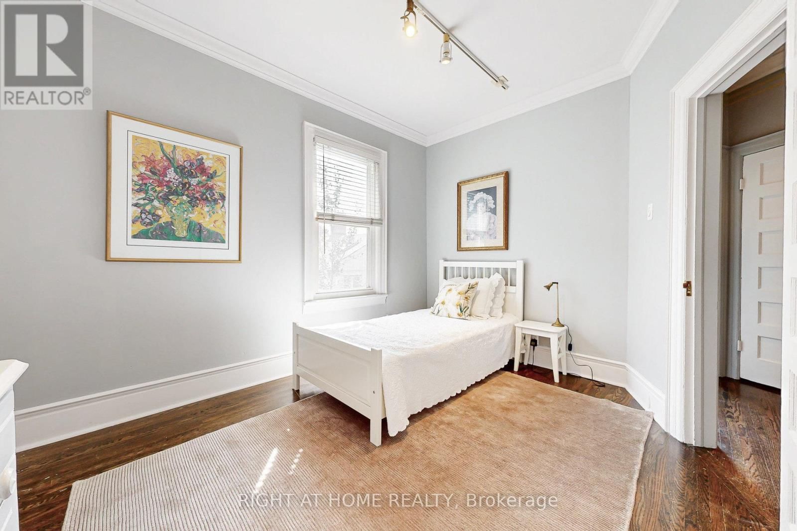 440 SACKVILLE STREET Image 23