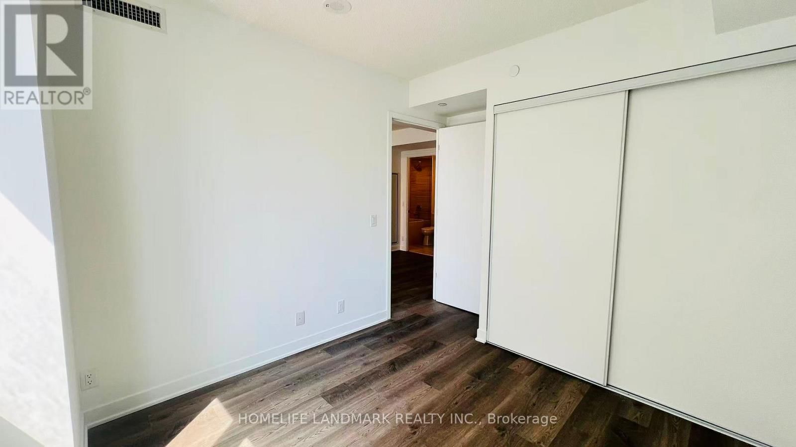 916 - 180 FRONT STREET EAST Image 17