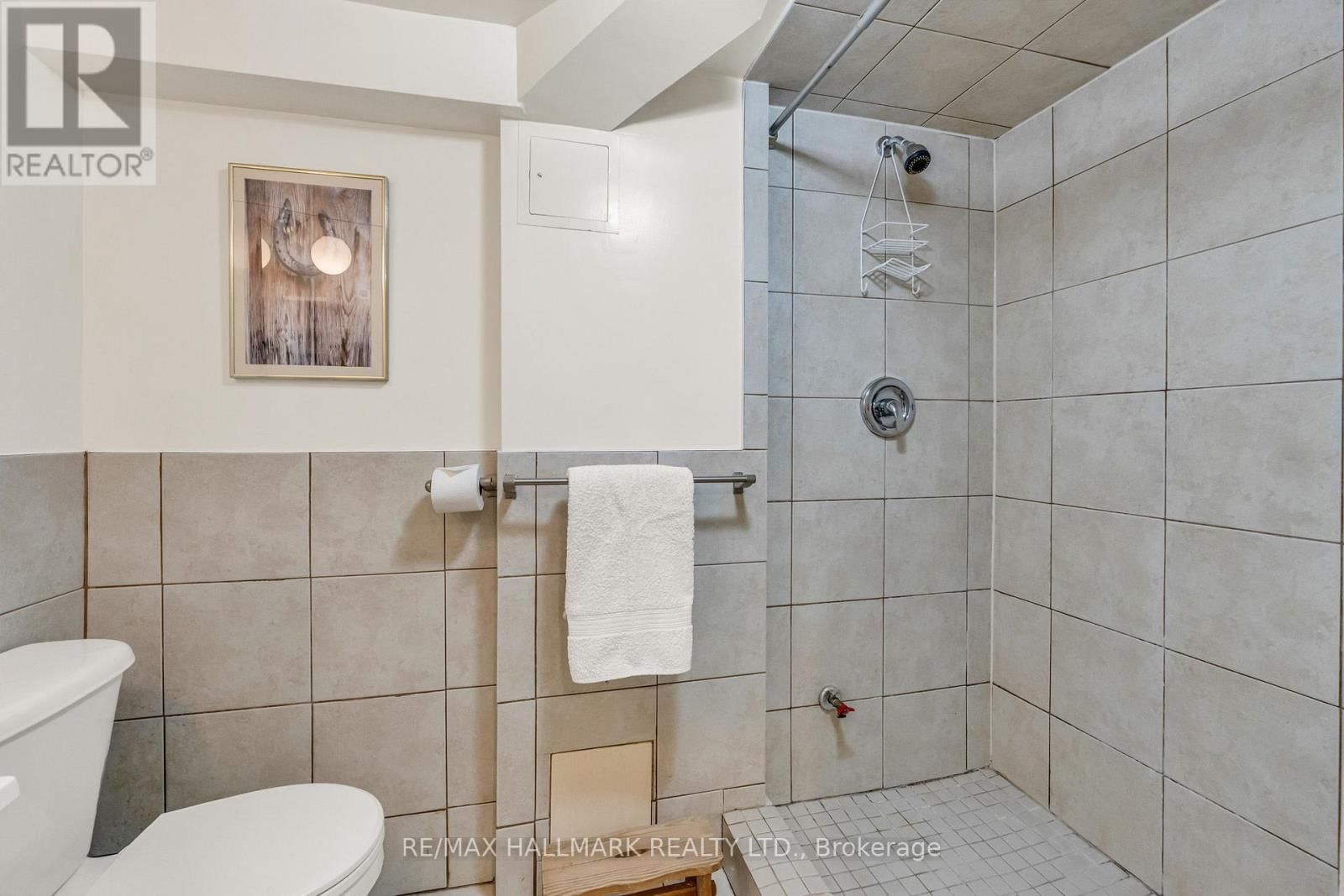 249 PARK HOME AVENUE Image 31