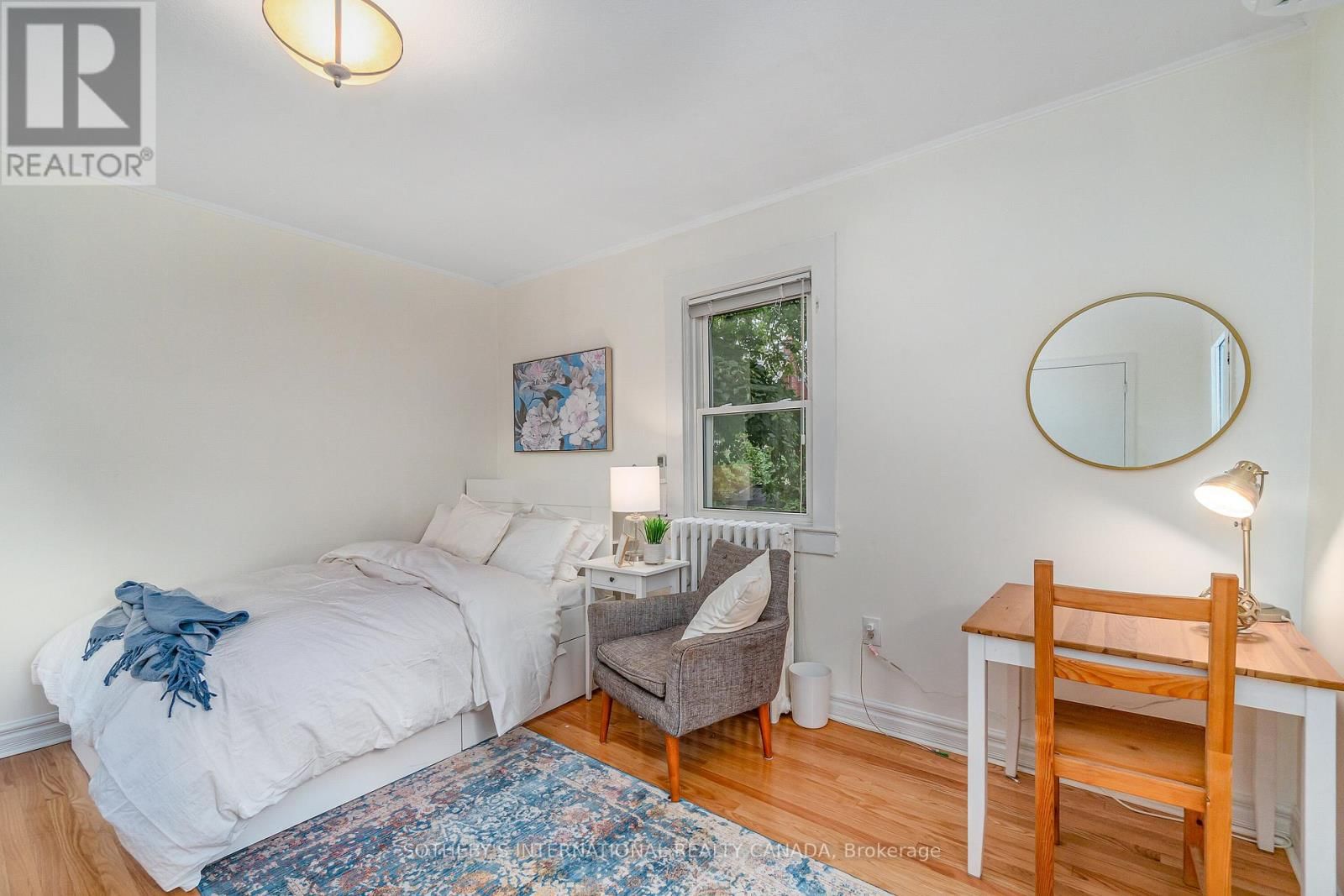 3 - 225 MAJOR STREET Image 10