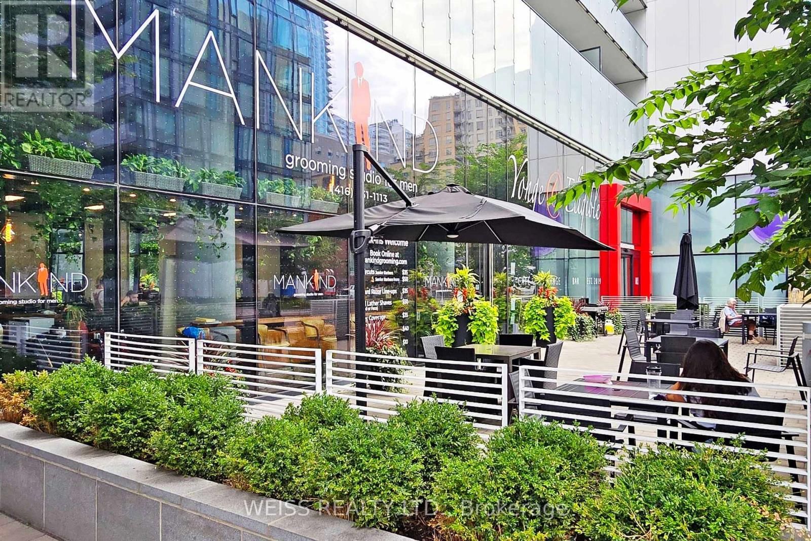 520 - 185 ROEHAMPTON AVENUE Image 49