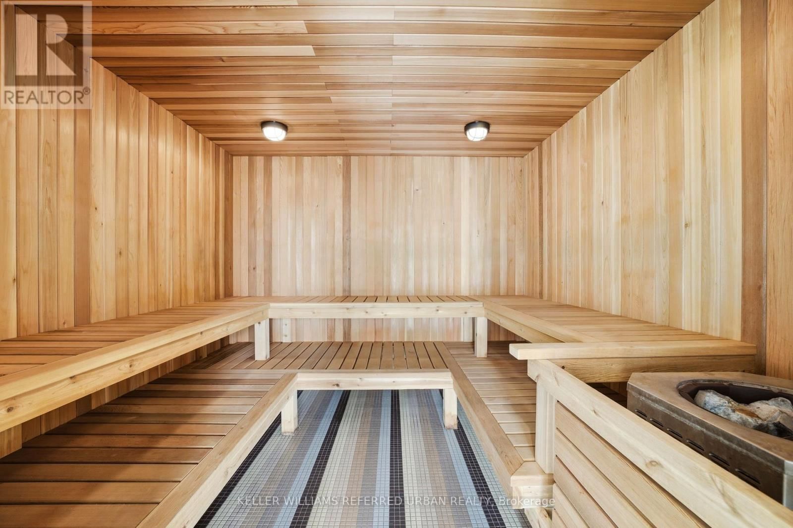 1616 - 35 HOLLYWOOD AVENUE Image 23