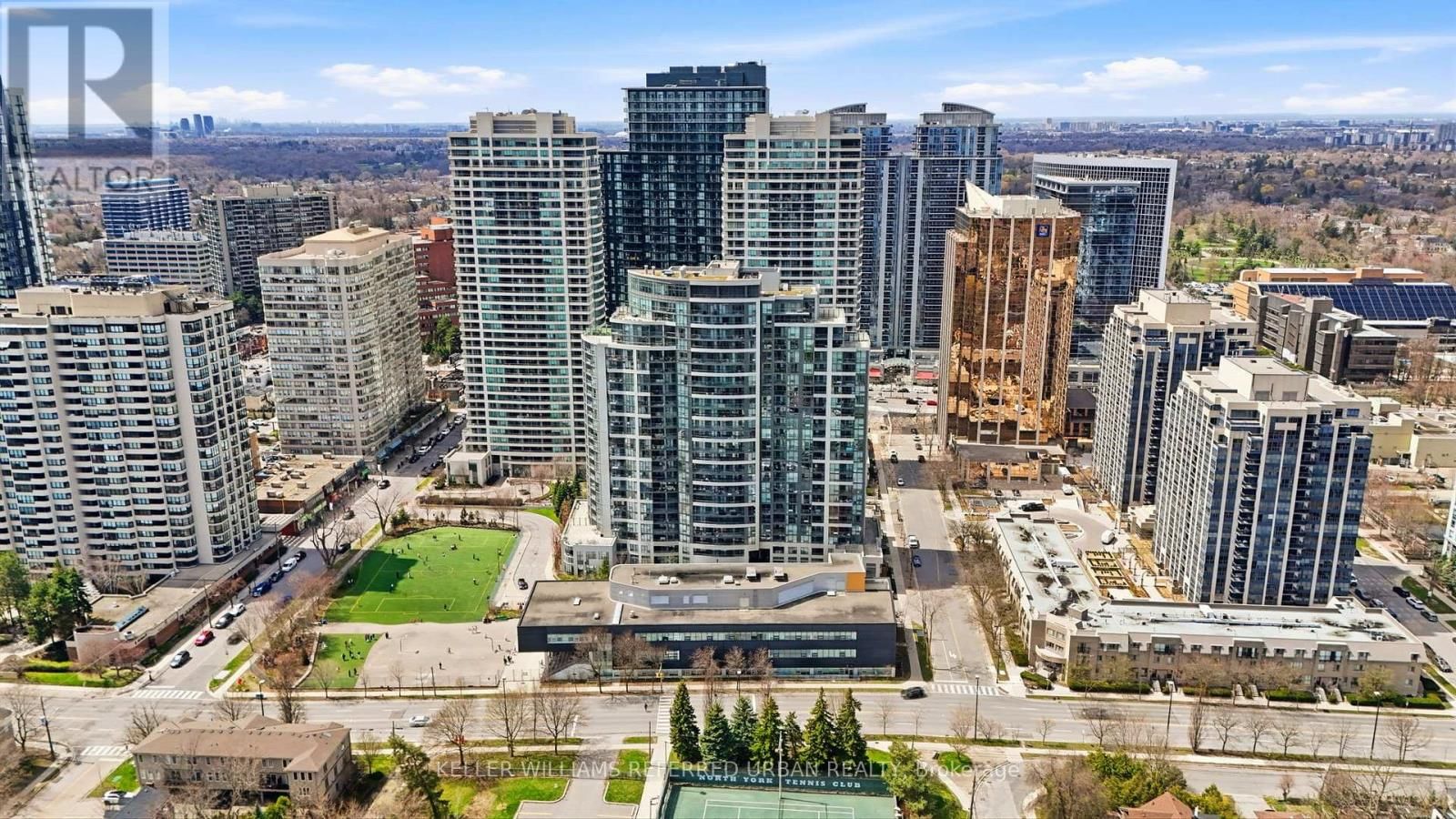 1616 - 35 HOLLYWOOD AVENUE Image 28