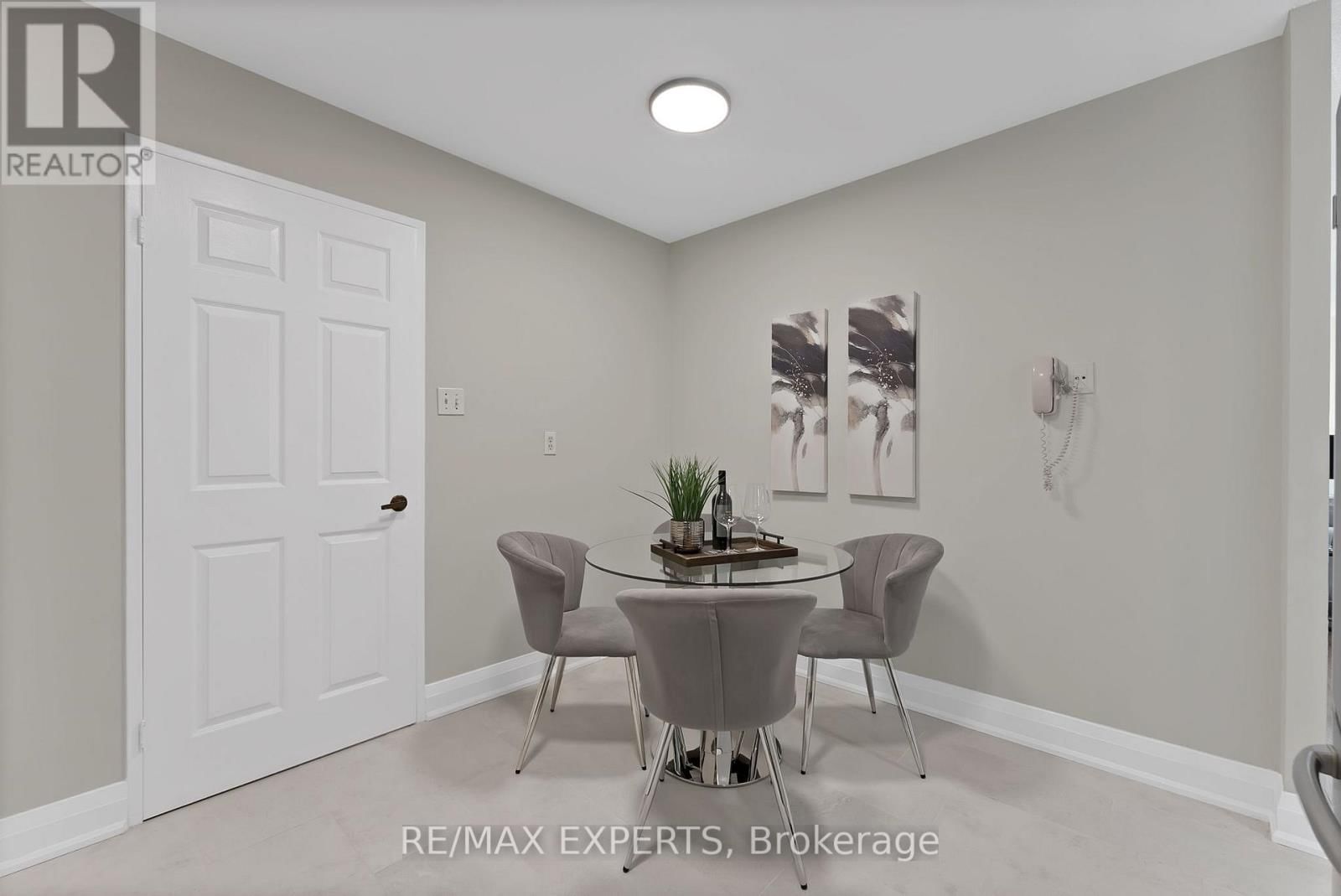 1114 - 45 CARLTON STREET Image 19