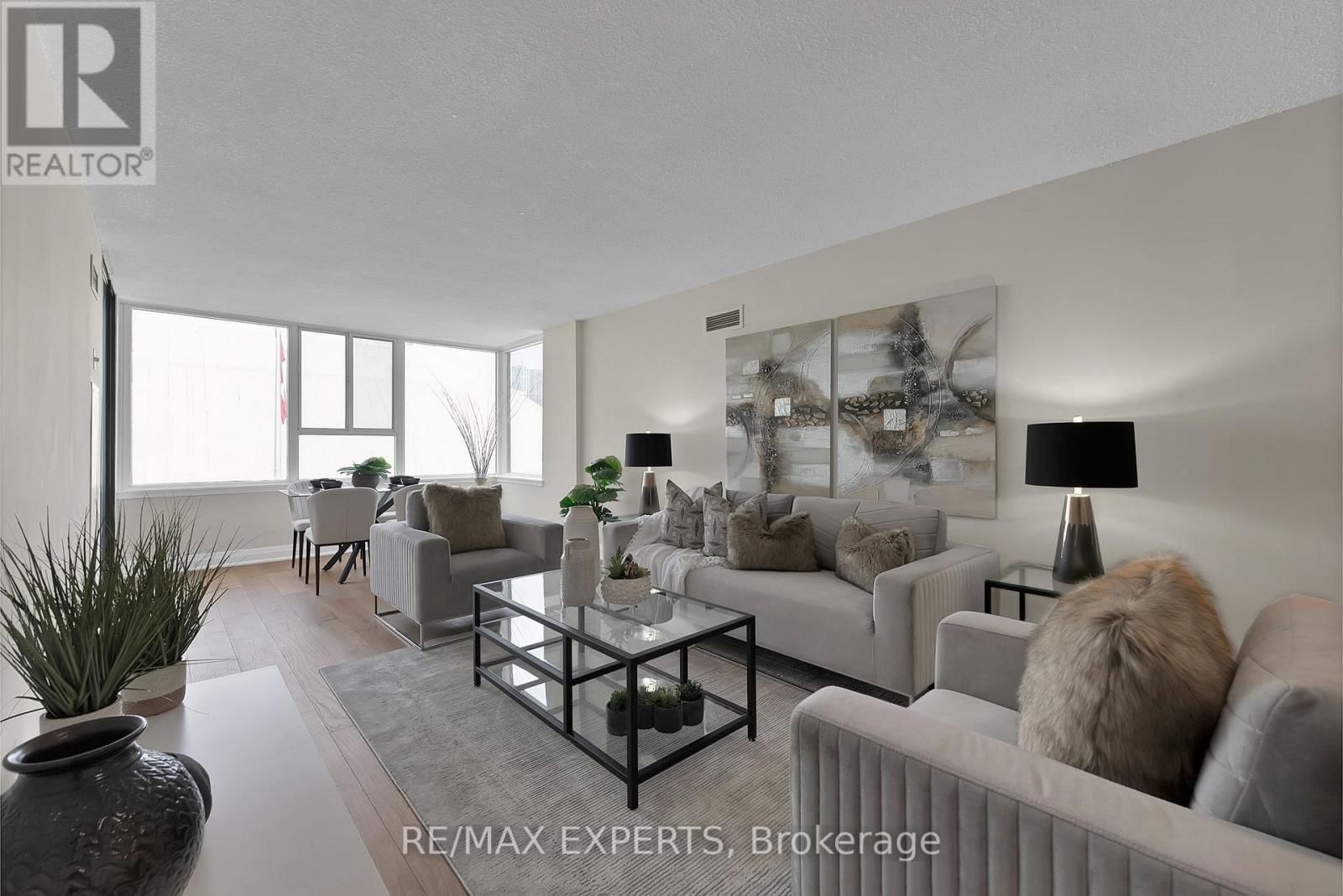 1114 - 45 CARLTON STREET Image 22