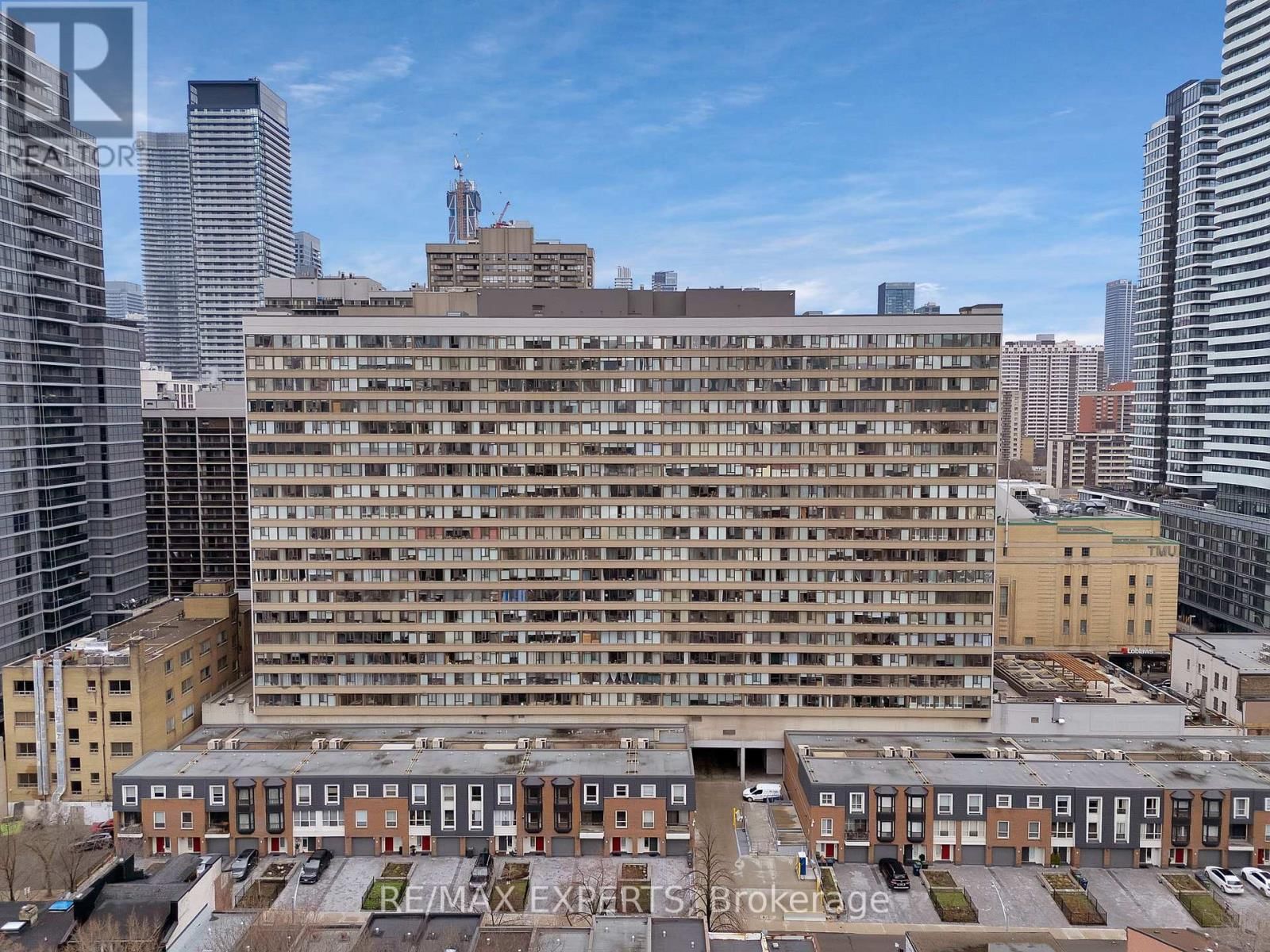 1114 - 45 CARLTON STREET Image 47