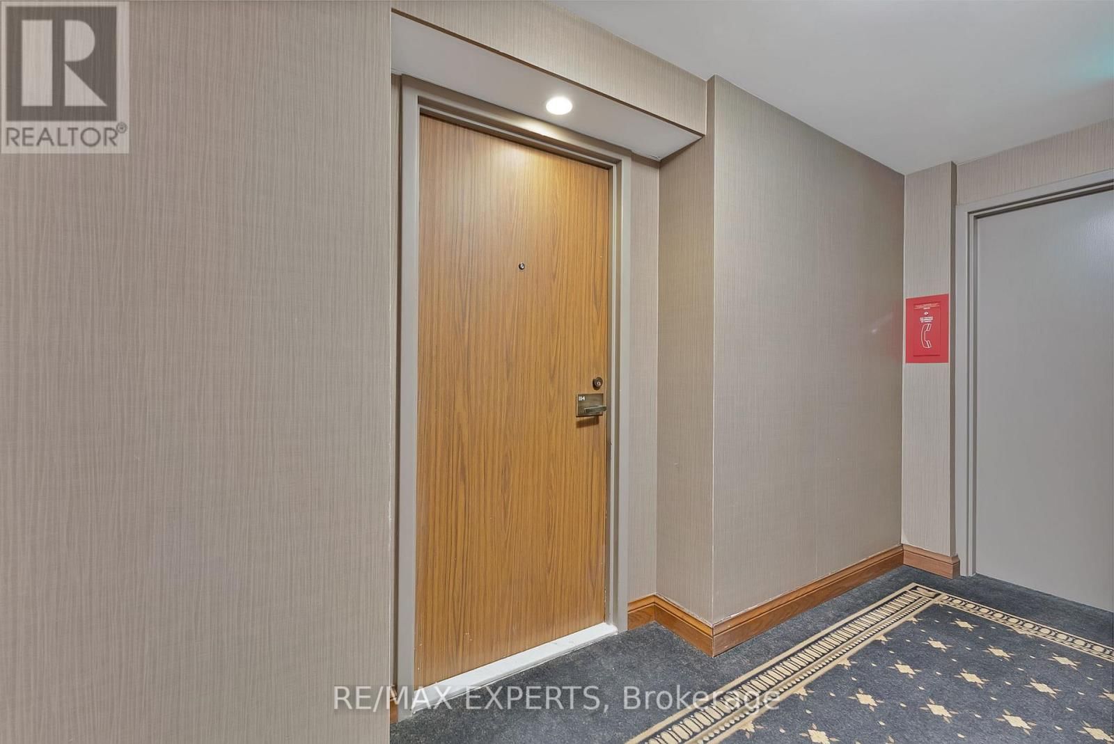 1114 - 45 CARLTON STREET Image 5