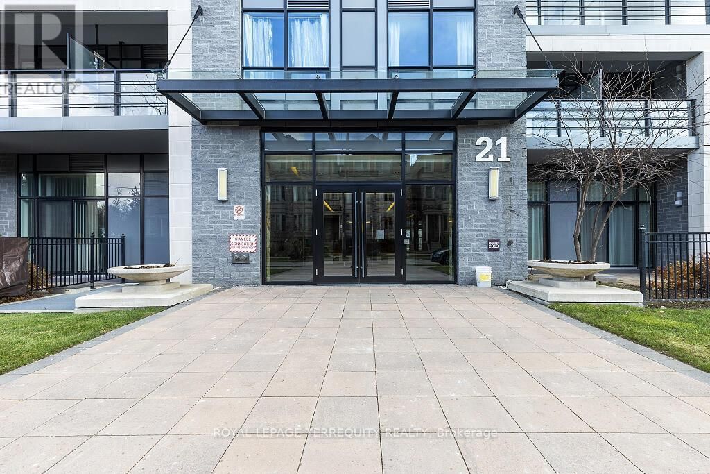 326 - 21 CLAIRTRELL ROAD Image 3