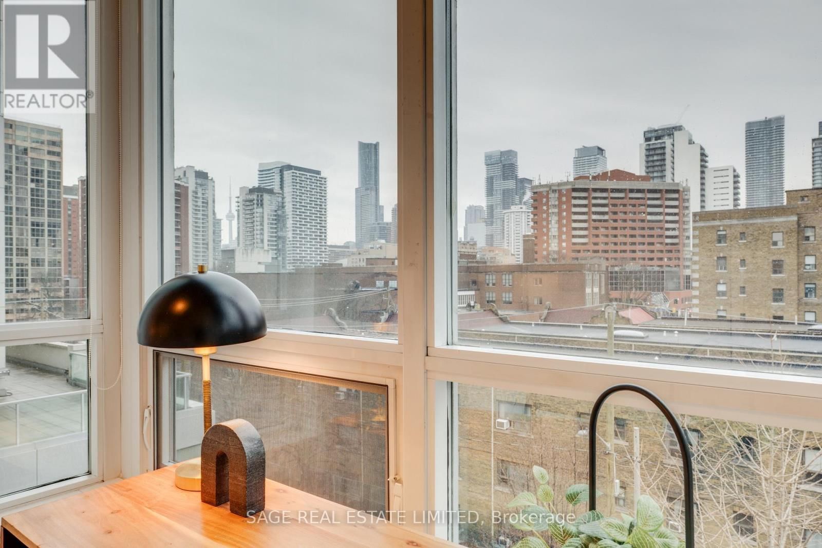 411 - 120 HOMEWOOD AVENUE Image 24