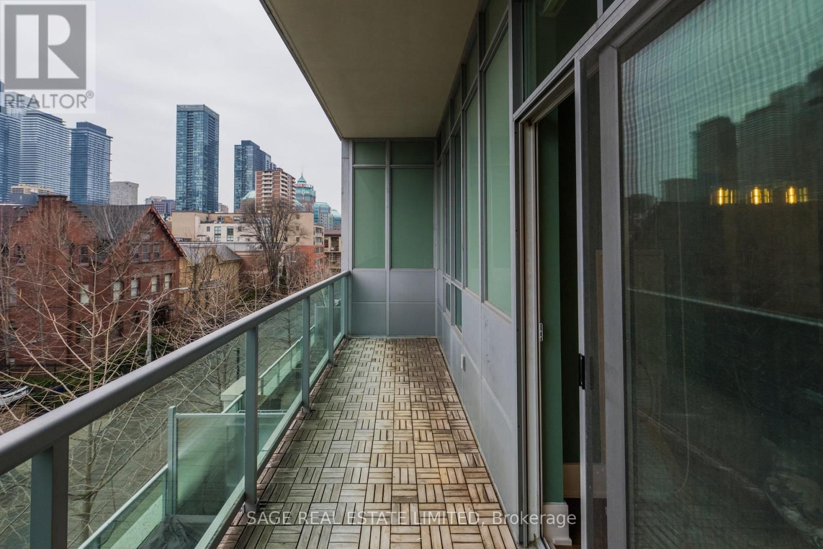 411 - 120 HOMEWOOD AVENUE Image 31