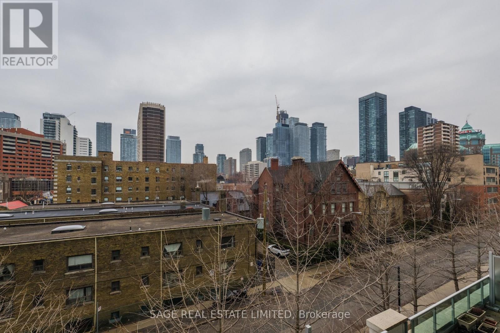 411 - 120 HOMEWOOD AVENUE Image 32