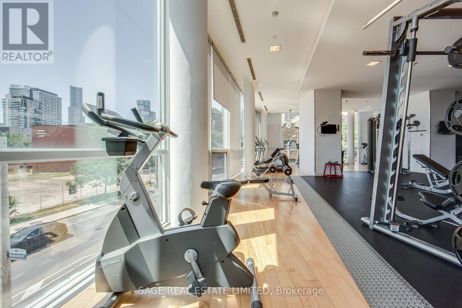 411 - 120 HOMEWOOD AVENUE Image 42