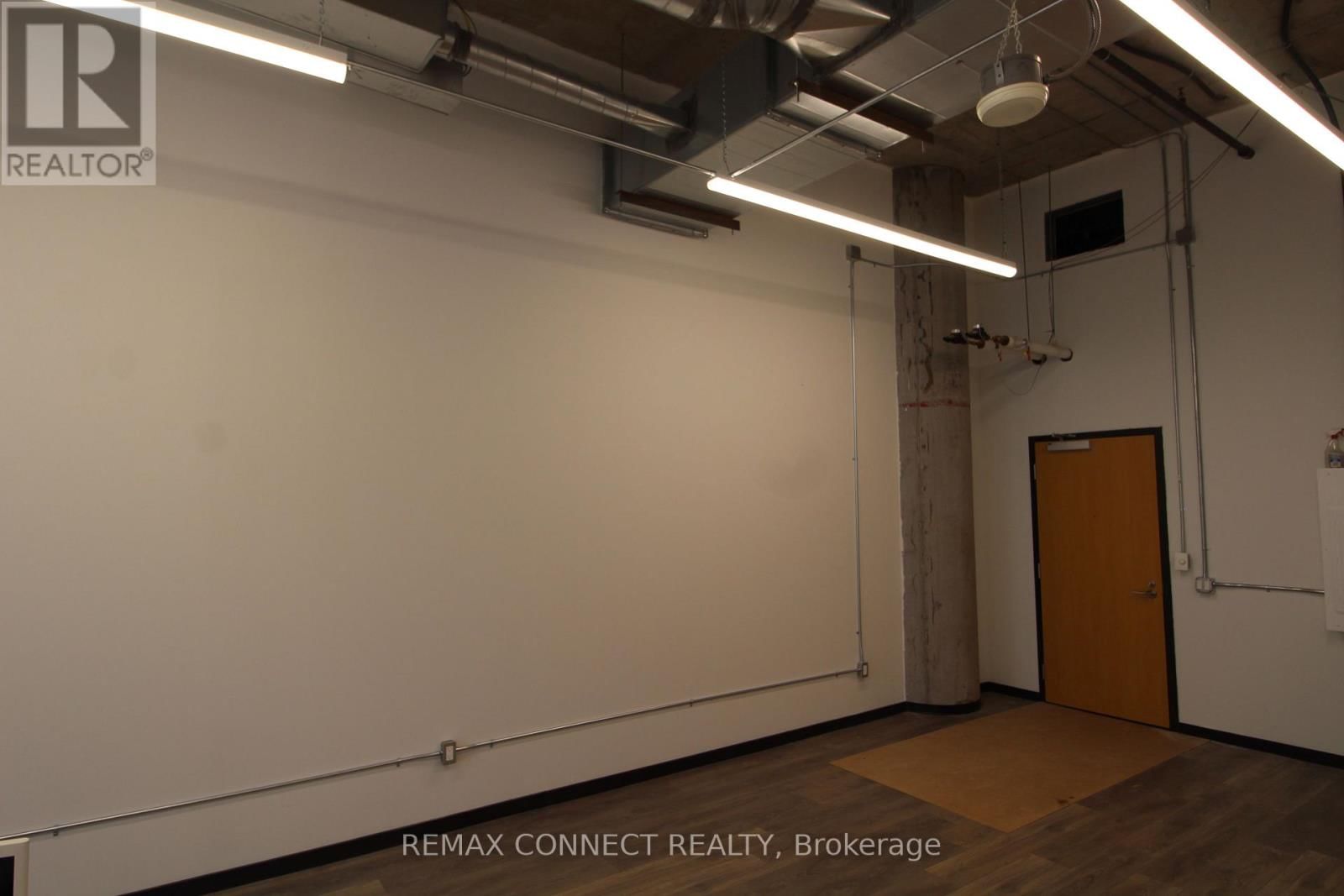 # 324 - 15 WELLESLEY STREET WEST Image 5