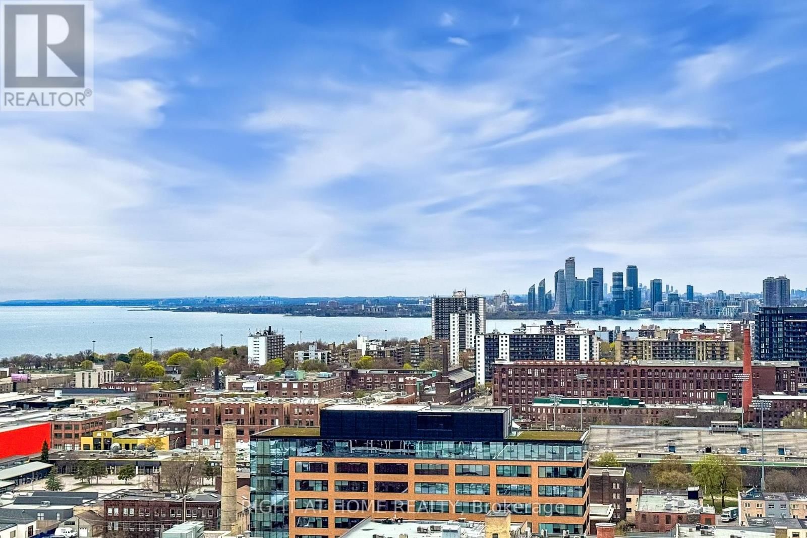 2415 - 125 WESTERN BATTERY ROAD Image 31