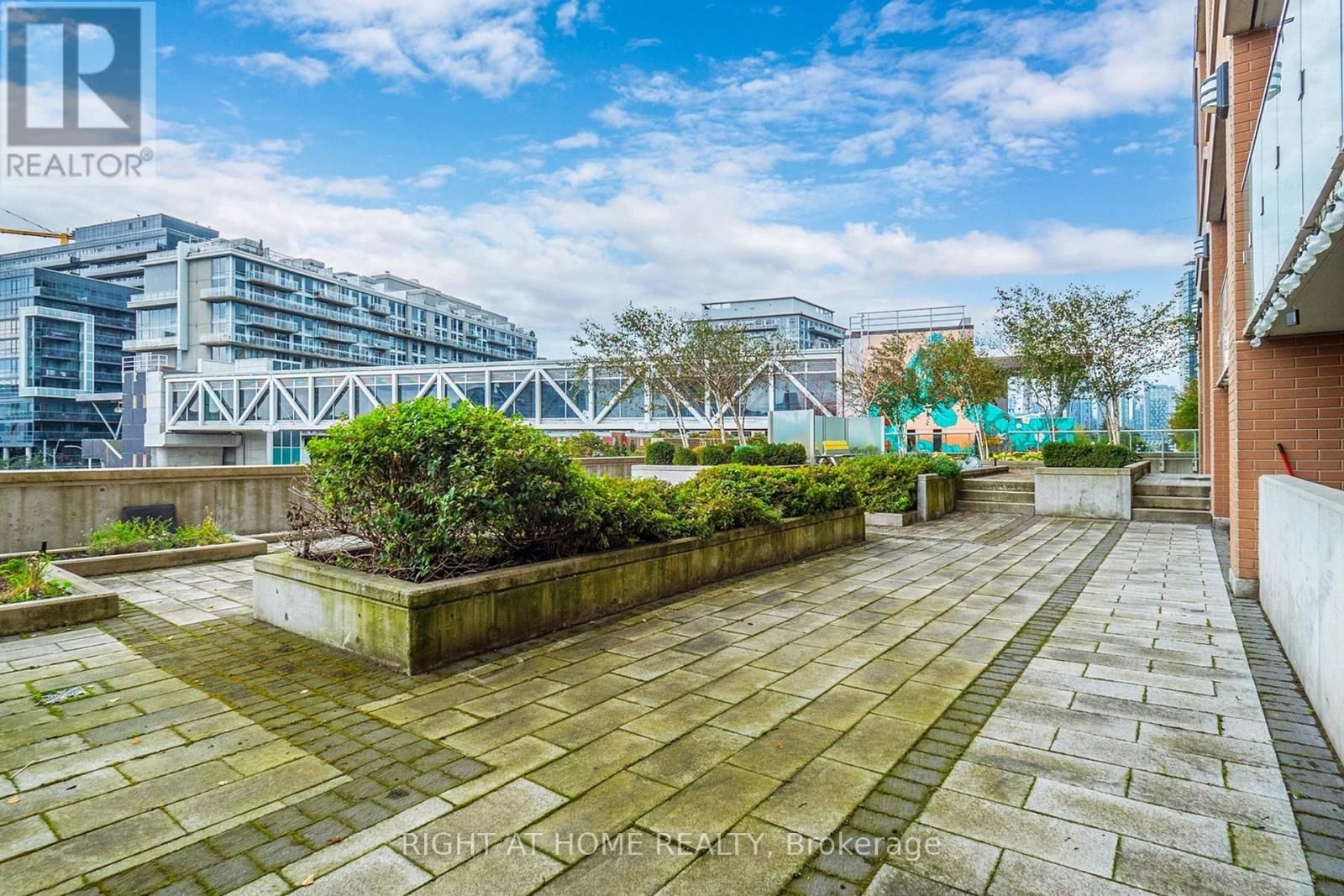 2415 - 125 WESTERN BATTERY ROAD Image 50