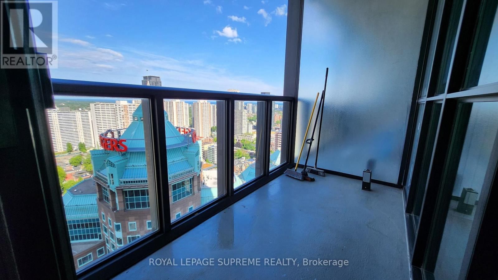 3109 - 110 CHARLES STREET EAST Image 16