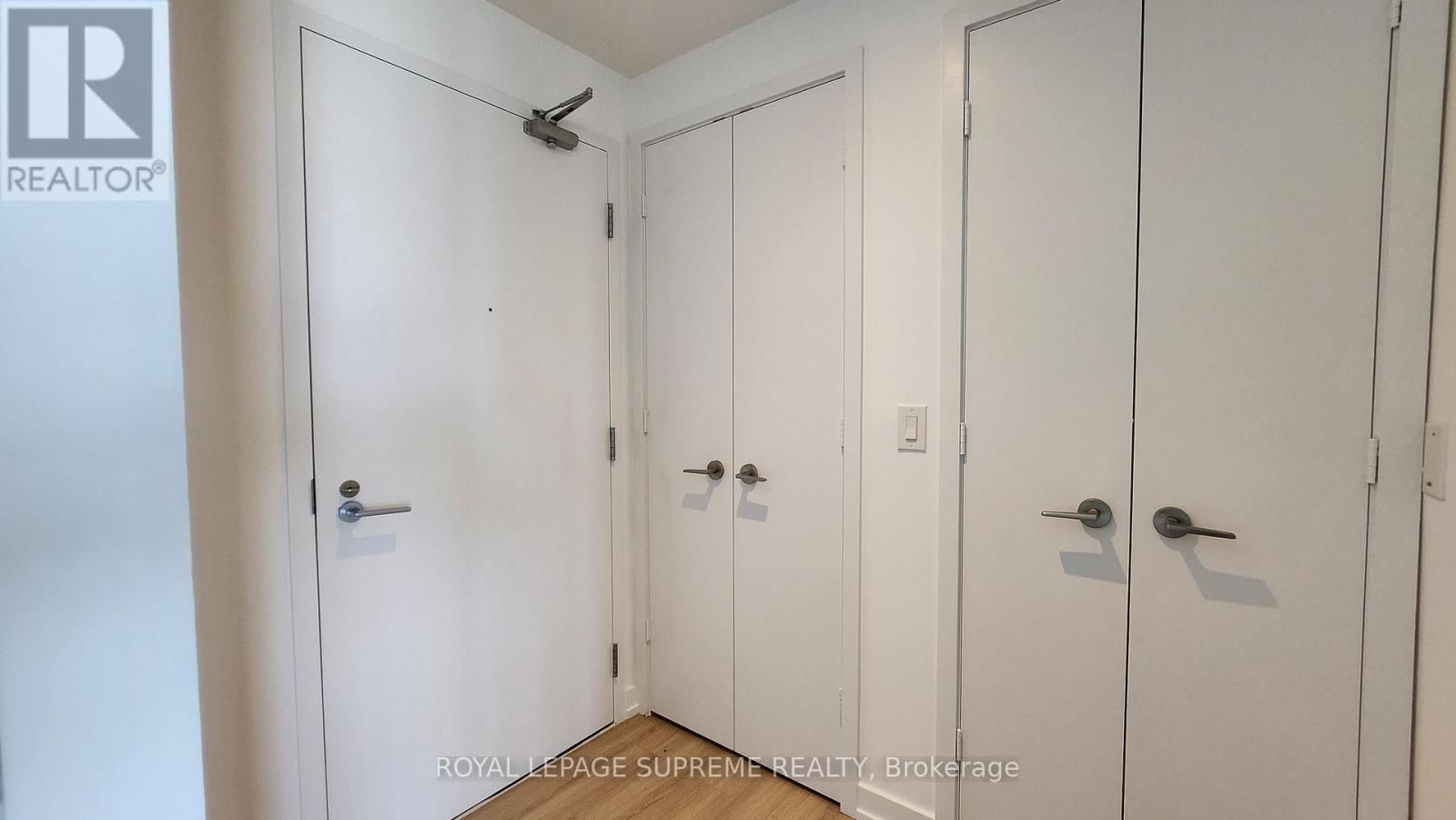 3109 - 110 CHARLES STREET EAST Image 20