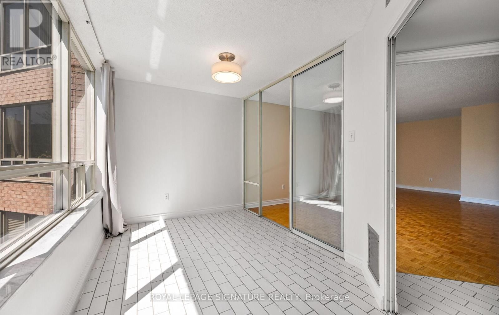 423 - 1210 DON MILLS ROAD Image 16