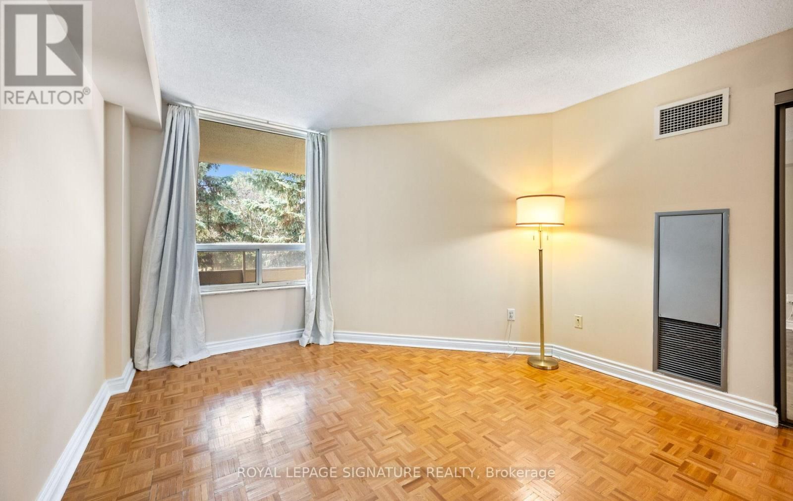 423 - 1210 DON MILLS ROAD Image 32