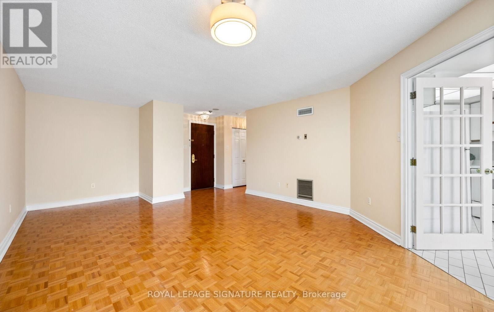 423 - 1210 DON MILLS ROAD Image 7