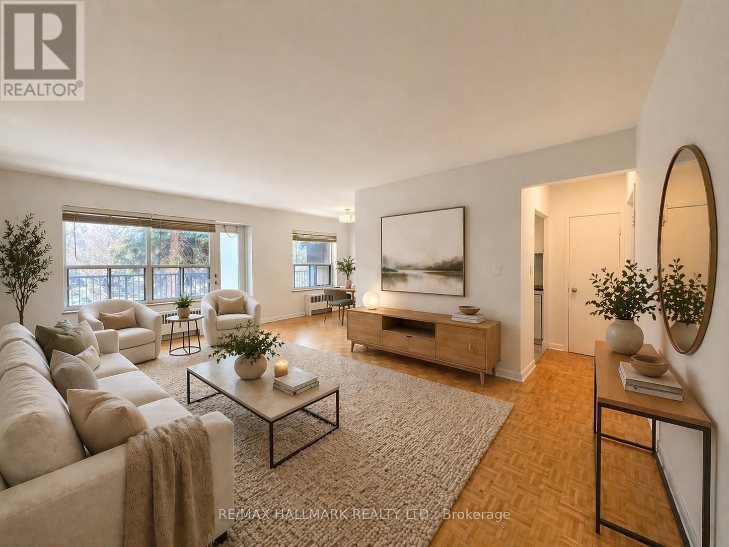 211 - 30 UPPER CANADA DRIVE Image 1