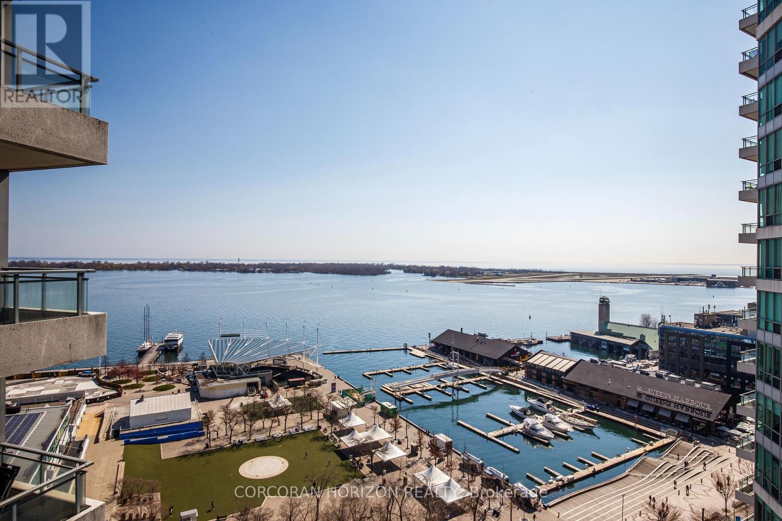 2009 - 228 QUEENS QUAY WEST Image 17