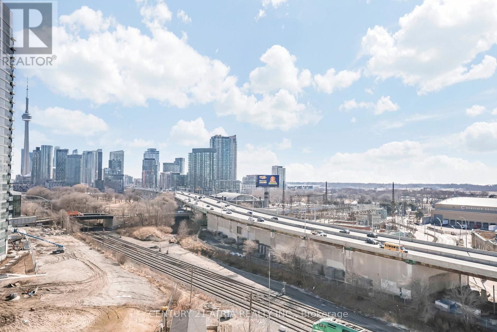 1102 - 65 EAST LIBERTY STREET Image 16