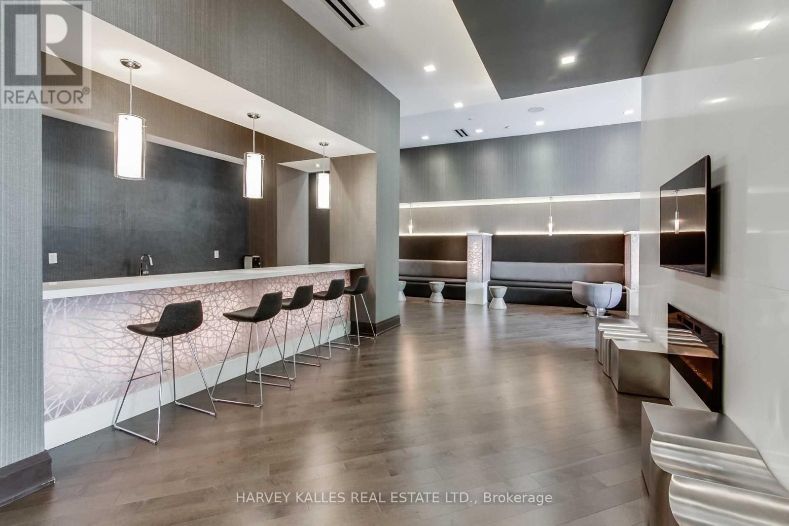 709 - 23 GLEBE ROAD WEST Image 26