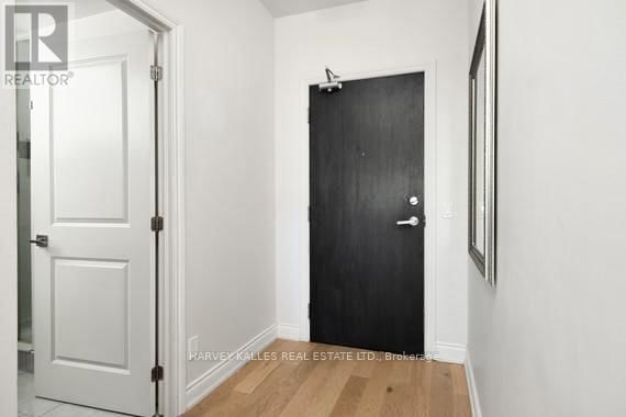 709 - 23 GLEBE ROAD WEST Image 4