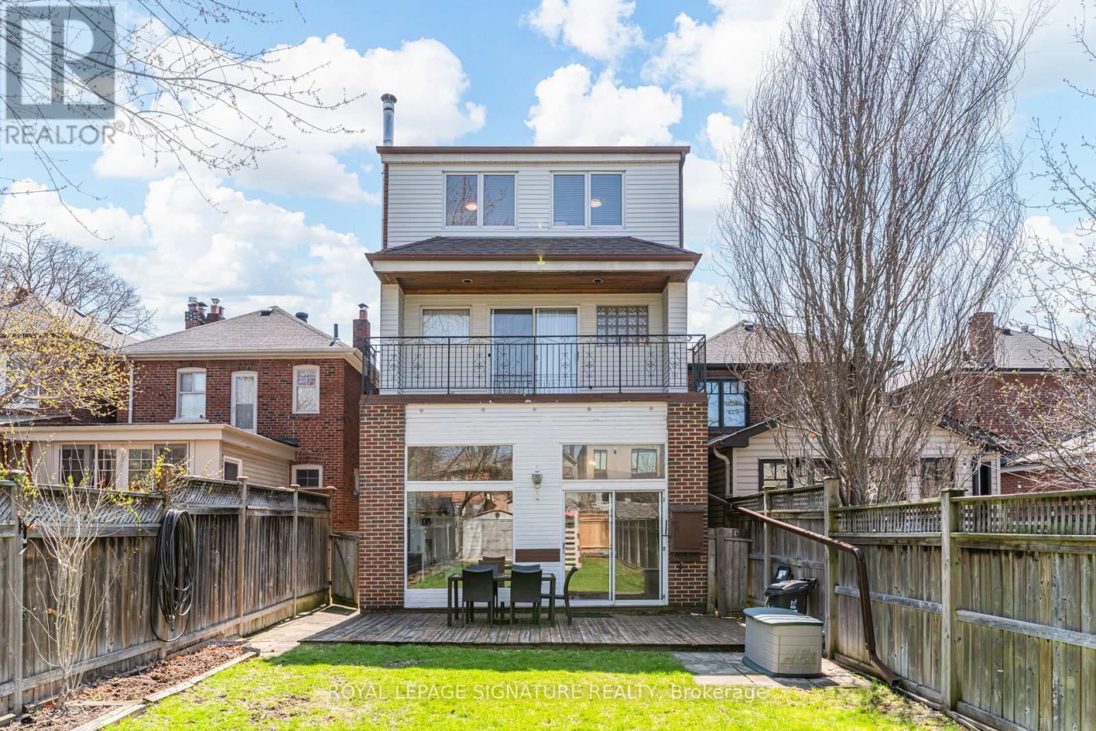 138 MELROSE AVENUE Image 29