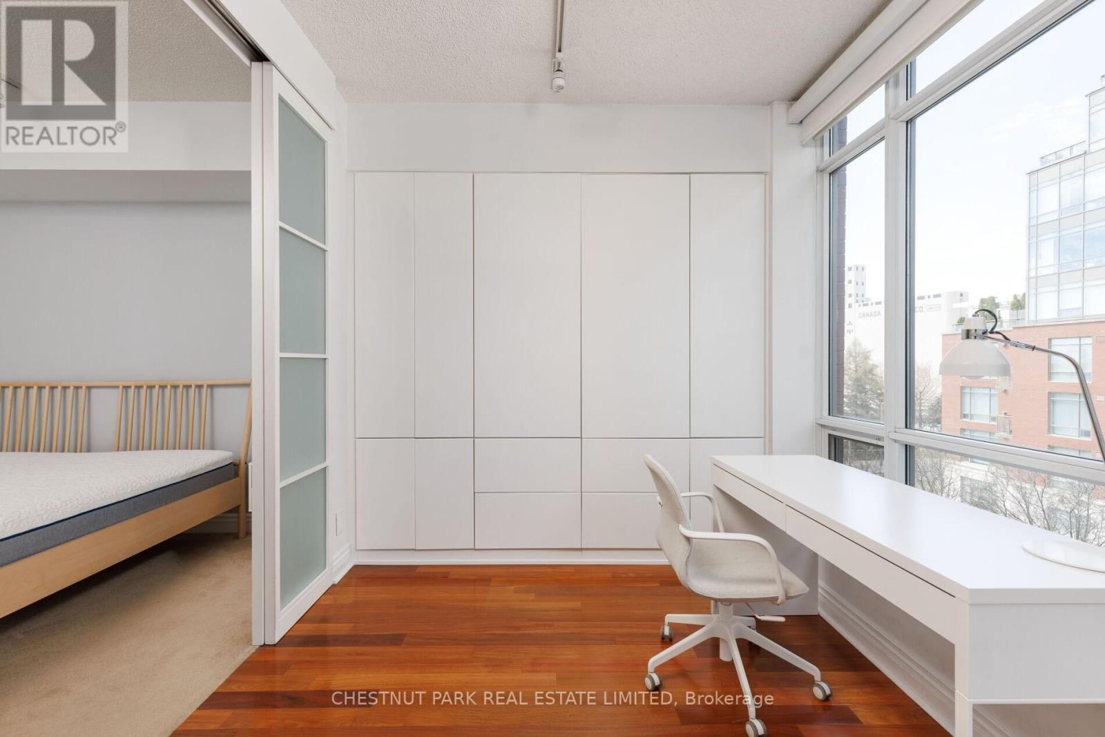 516E - 500 QUEENS QUAY WEST Image 23