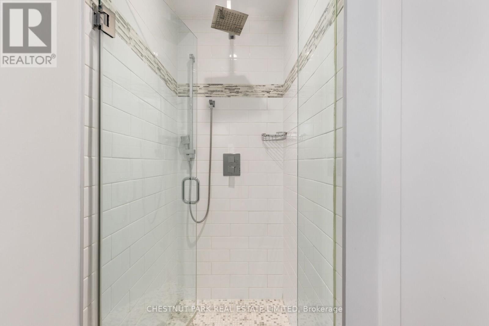 516E - 500 QUEENS QUAY WEST Image 31