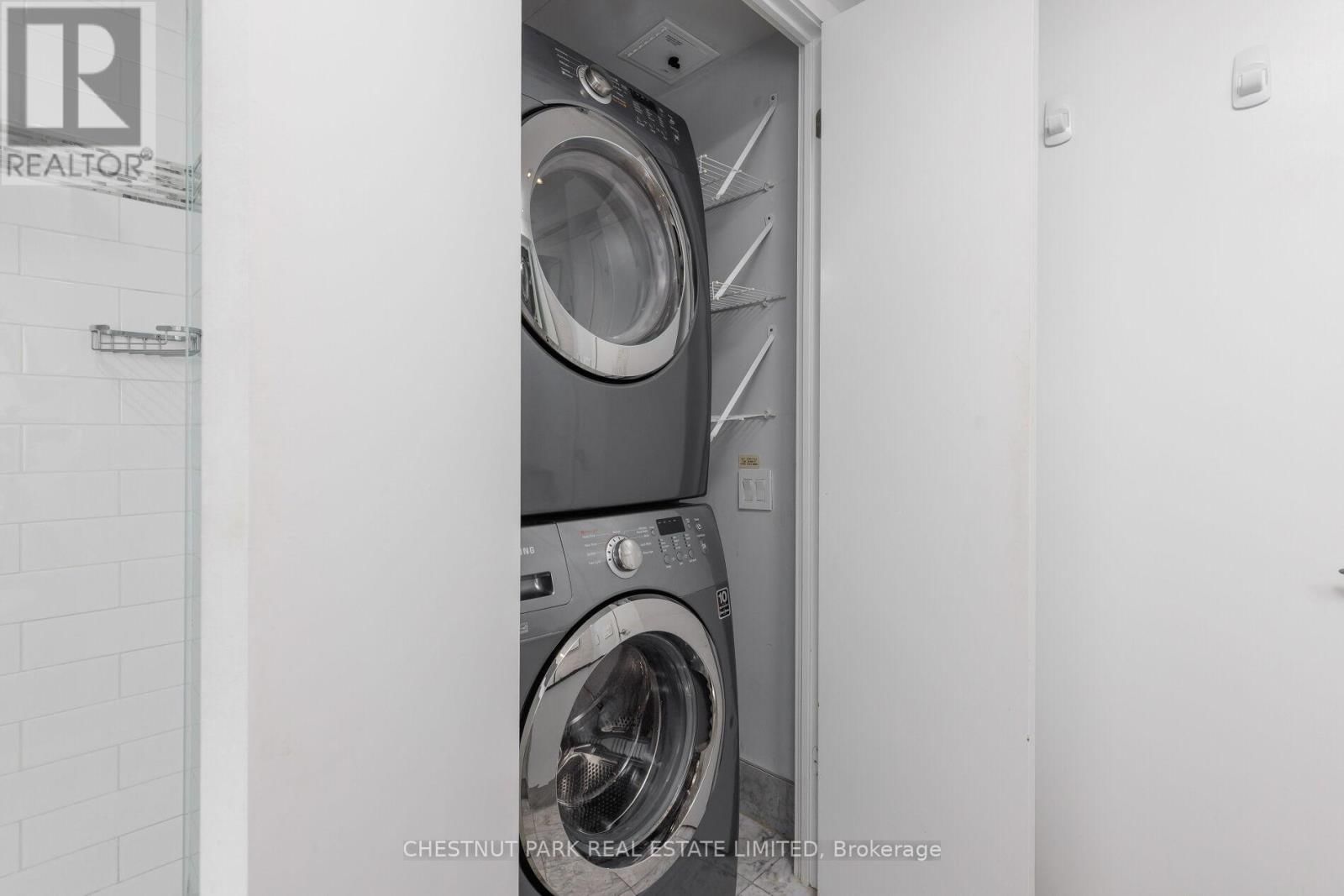 516E - 500 QUEENS QUAY WEST Image 33