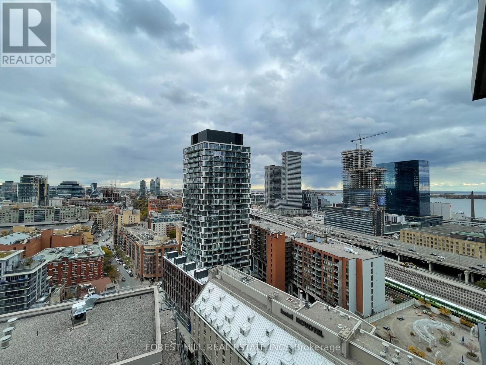 2301 - 1 SCOTT STREET Image 6