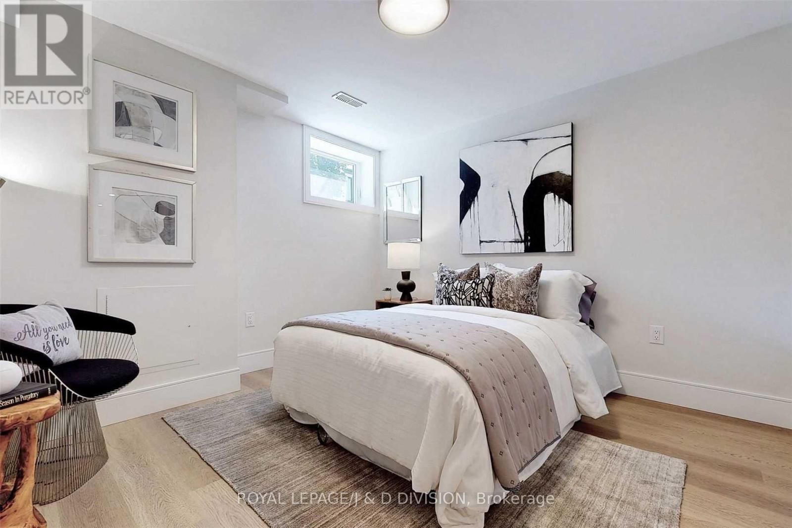 Lower - 26 HENDERSON AVENUE Image 6