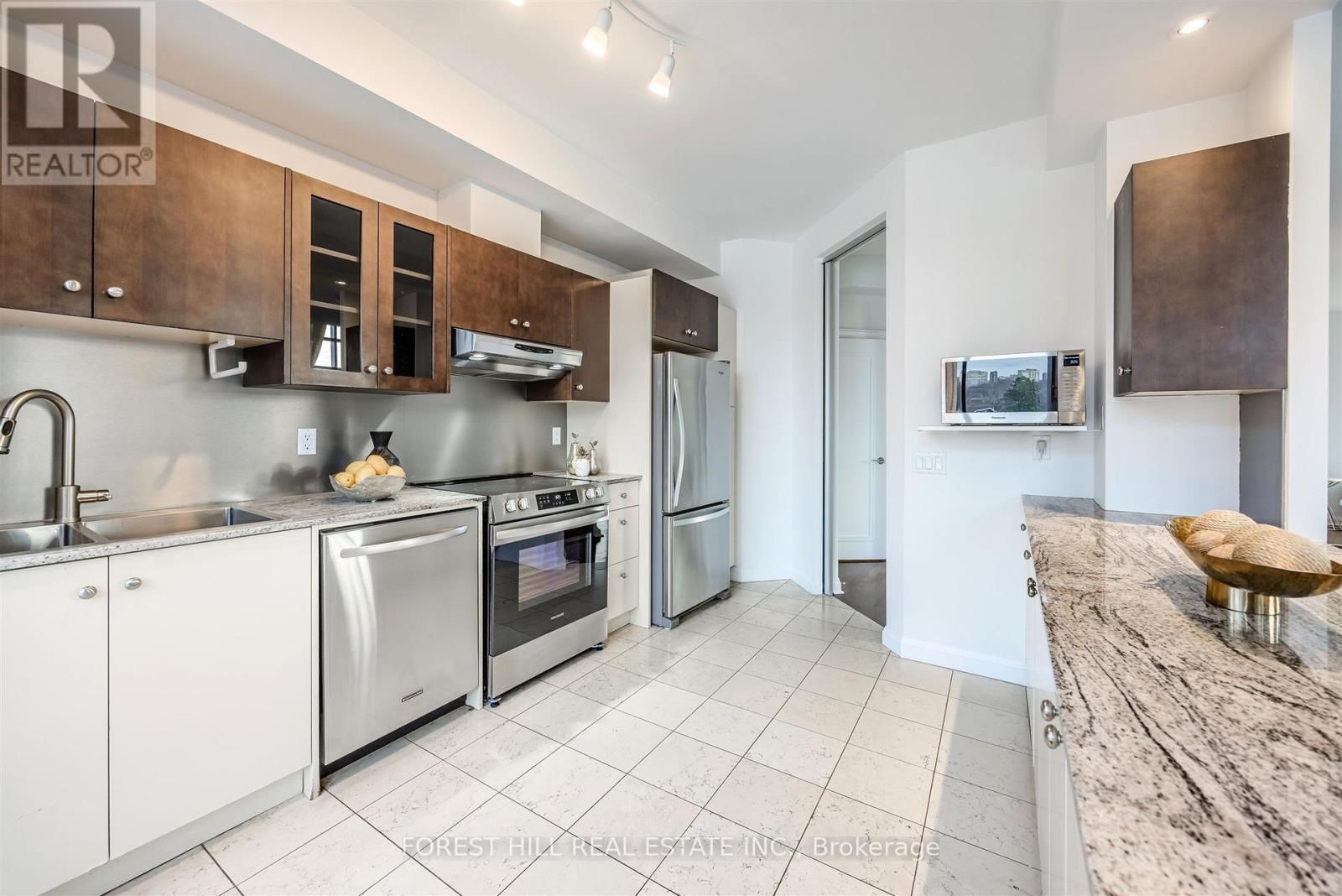 501 - 3 MCALPINE STREET Image 44