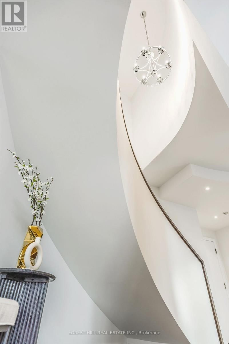 501 - 3 MCALPINE STREET Image 50