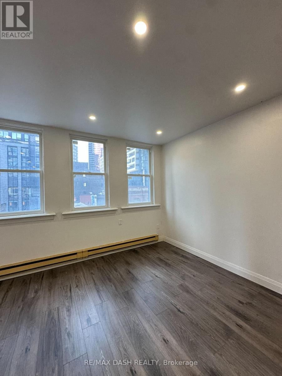 4FL - 565 YONGE STREET Image 15