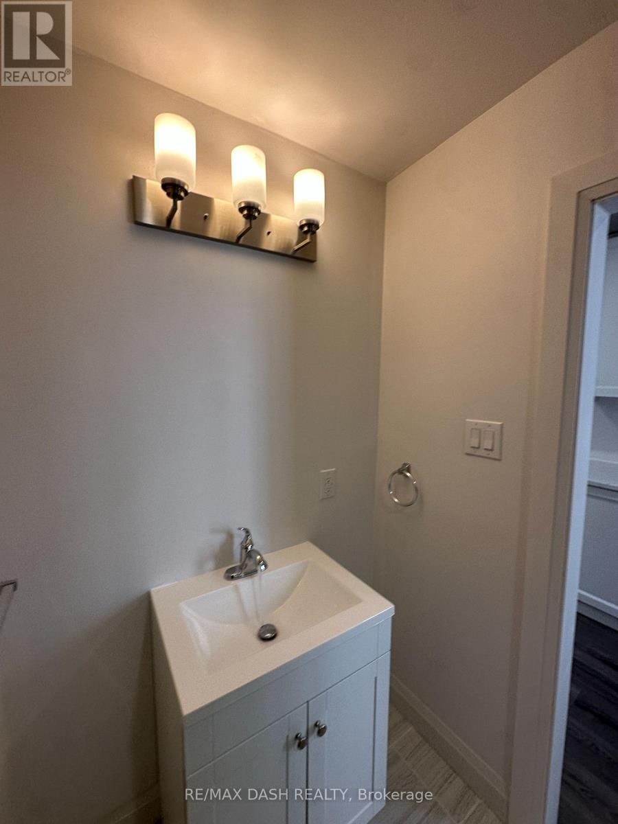 4FL - 565 YONGE STREET Image 24