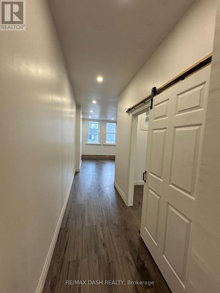 4FL - 565 YONGE STREET Image 8