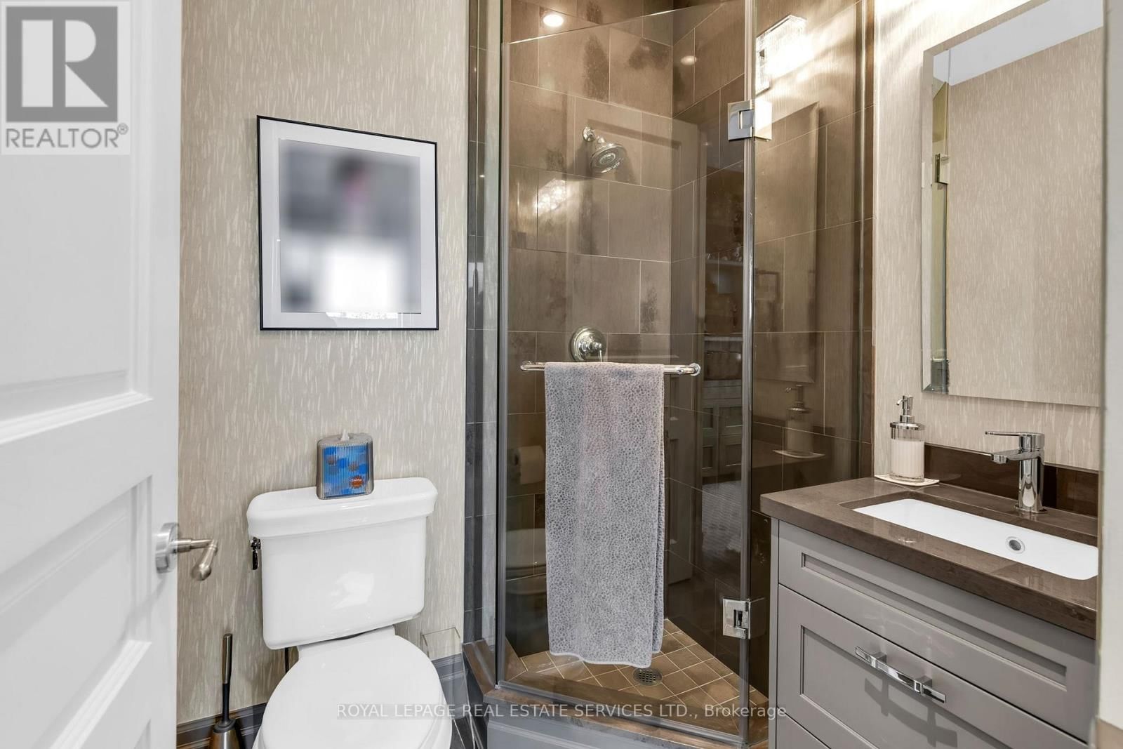 1701 - 155 ST CLAIR AVENUE WEST Image 36