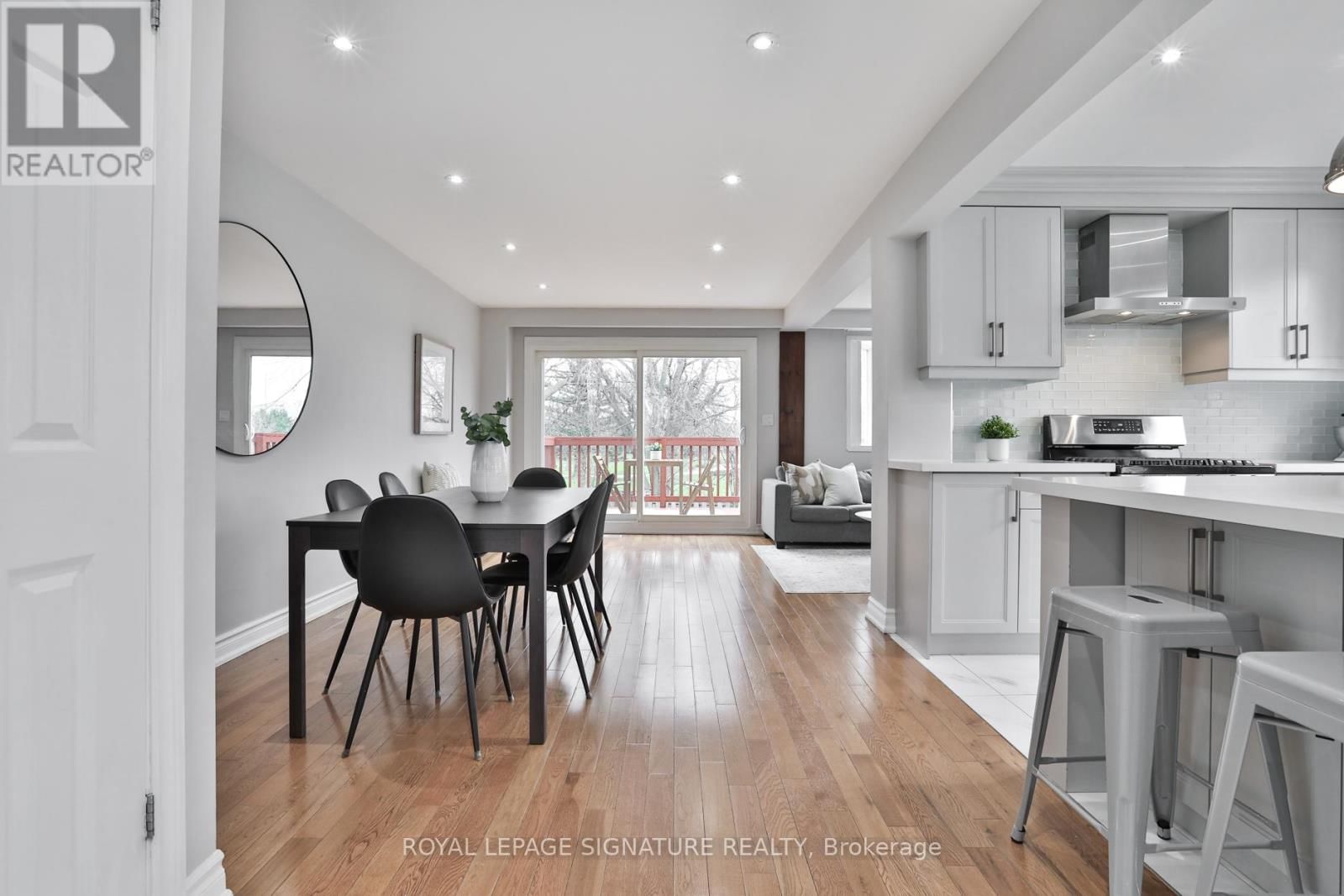 92 PICOLA COURT Image 4