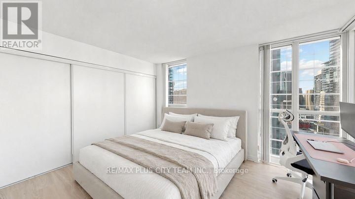 2212 - 4978 YONGE STREET Image 10